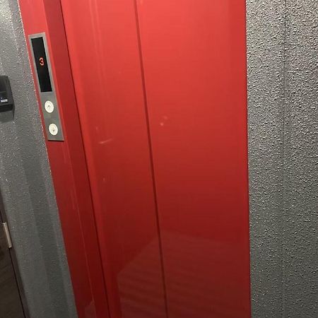 Shizuka1 301 Apartment Осака Екстериор снимка